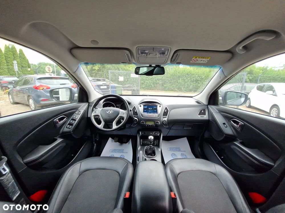 Hyundai ix35 1.6 GDI Premium 2WD - 24
