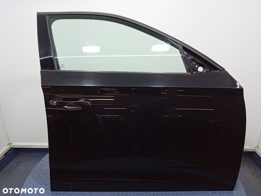 SKODA SCALA DRZWI PRZÓD PRAWE PRZEDNIE LF9R - 1