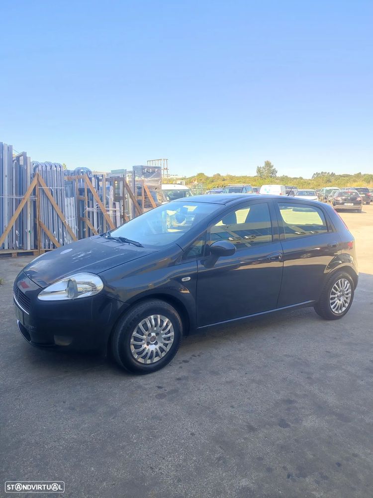 Fiat Grande Punto - 1
