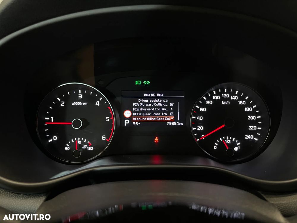 Kia Sportage 2.0 CRDI AWD Eco-Dynamics+ (48V M-H) Aut. GT LINE - 28