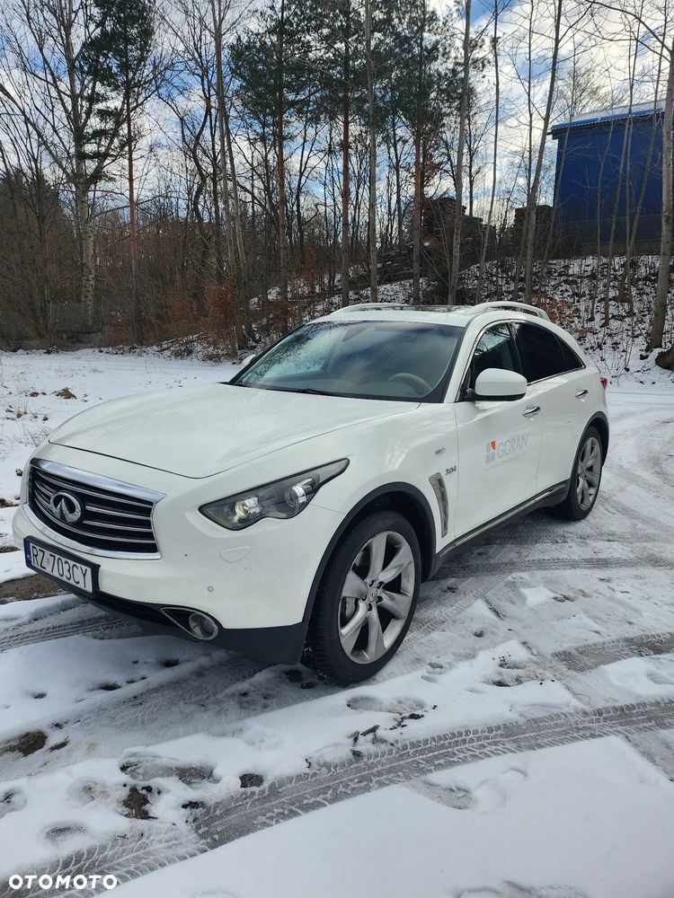 Infiniti Q70 3.0d S - 1