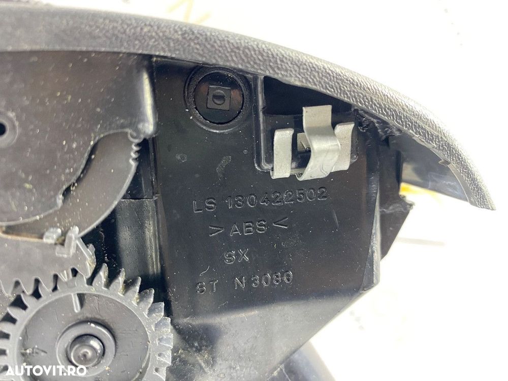 Grila aer bord stanga FIAT DUCATO Box (244) [ 2002 - > ] JTD (F1AE0481C) 81KW|110HP OEM 130422502 - 3