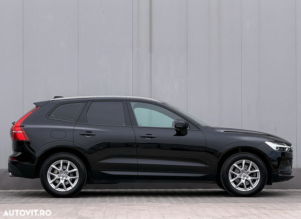 Volvo XC 60 D4 AWD Momentum - 11