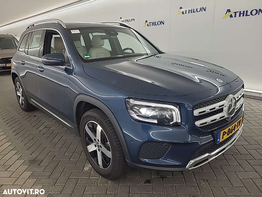 Mercedes-Benz GLB 200 7G-DCT Style - 2