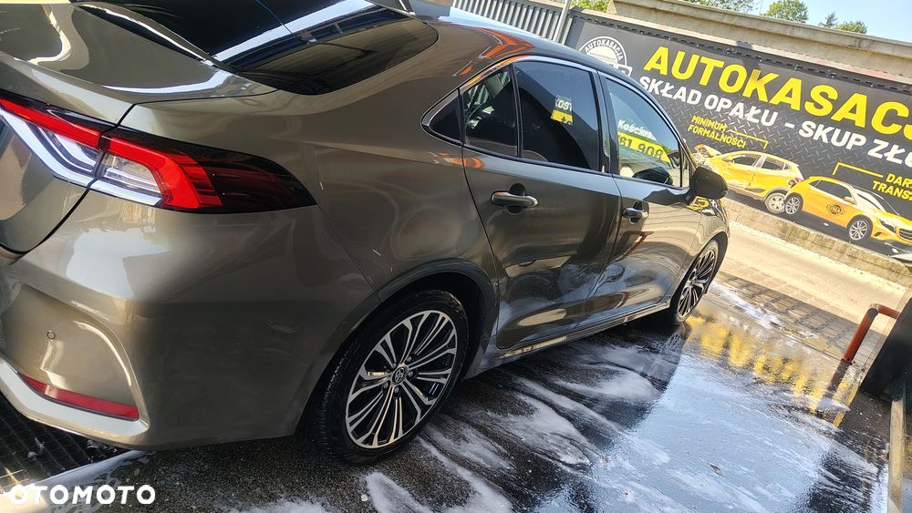 Toyota Corolla 1.6 Classic Plus - 8