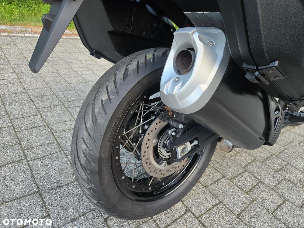 Suzuki V-STROM - 34