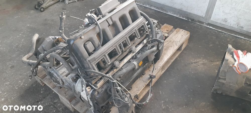 BMW E39 SILNIK 2.5  256S4  170KM - 10