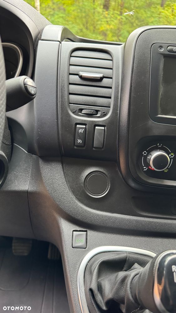Renault Trafic - 15