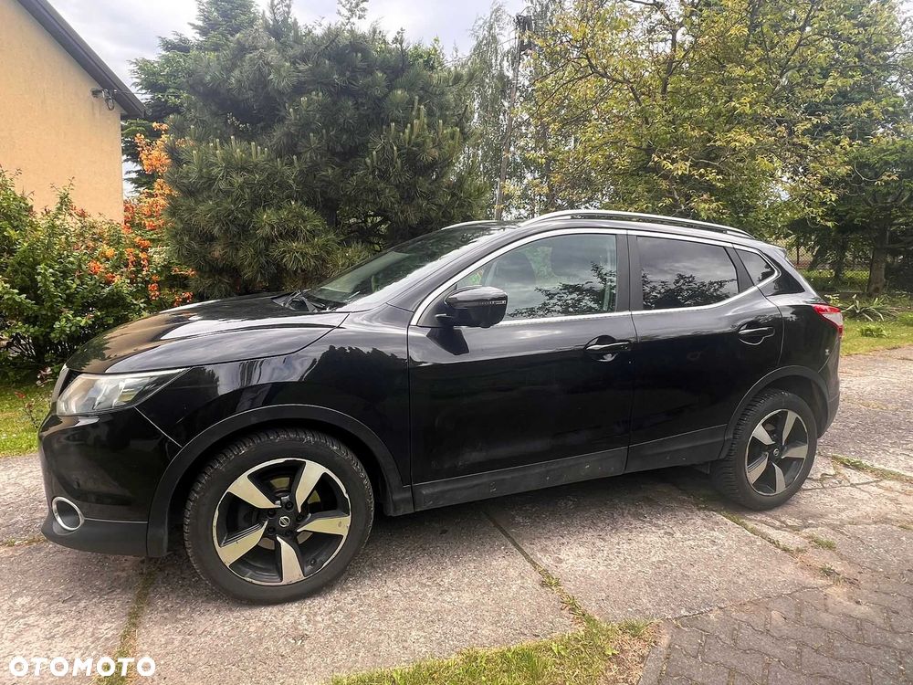 Nissan Qashqai - 1