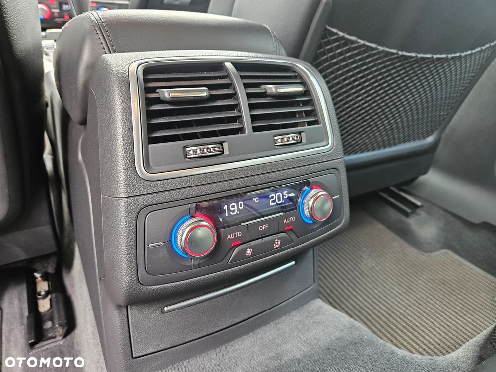 Audi A6 Allroad - 27