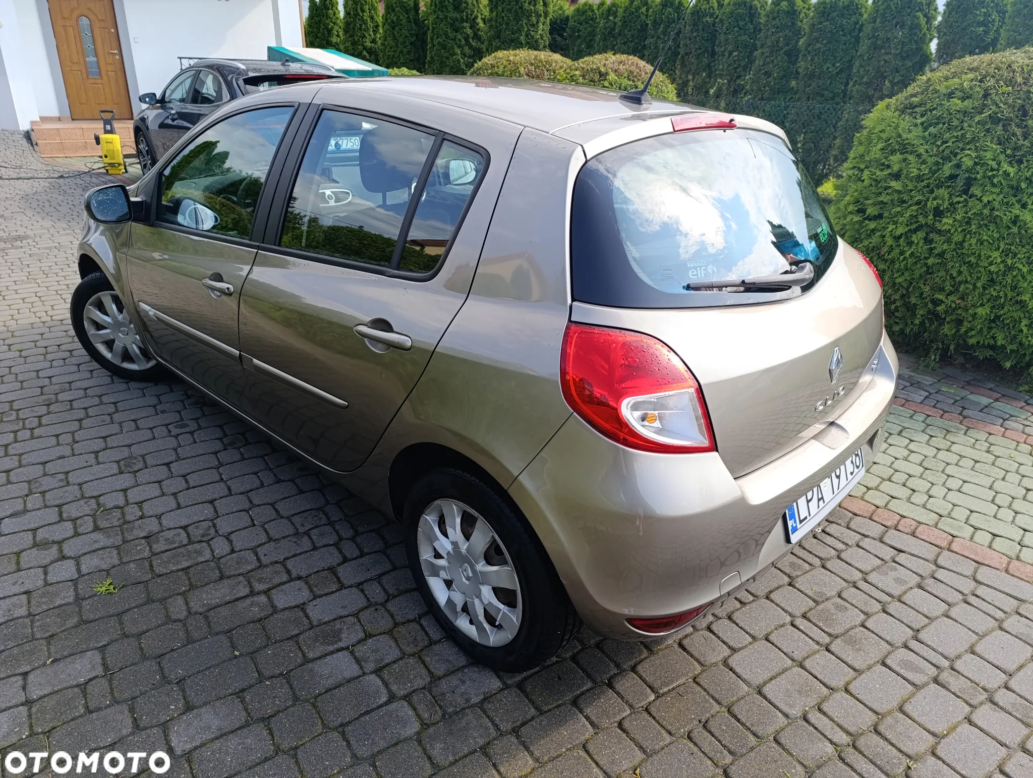 Renault Clio 1.5 dCi Night&Day - 5