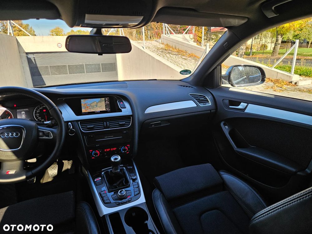 Audi A4 Avant 2.0 TDI - 18