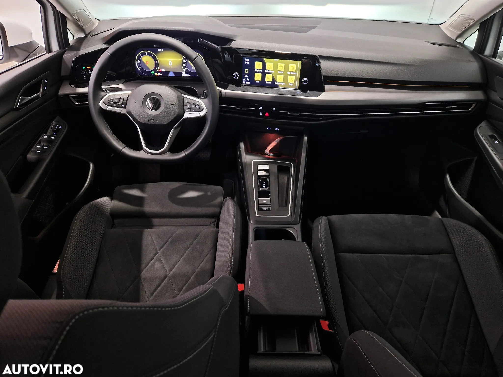 Volkswagen Golf 2.0 TDI DSG Style - 12