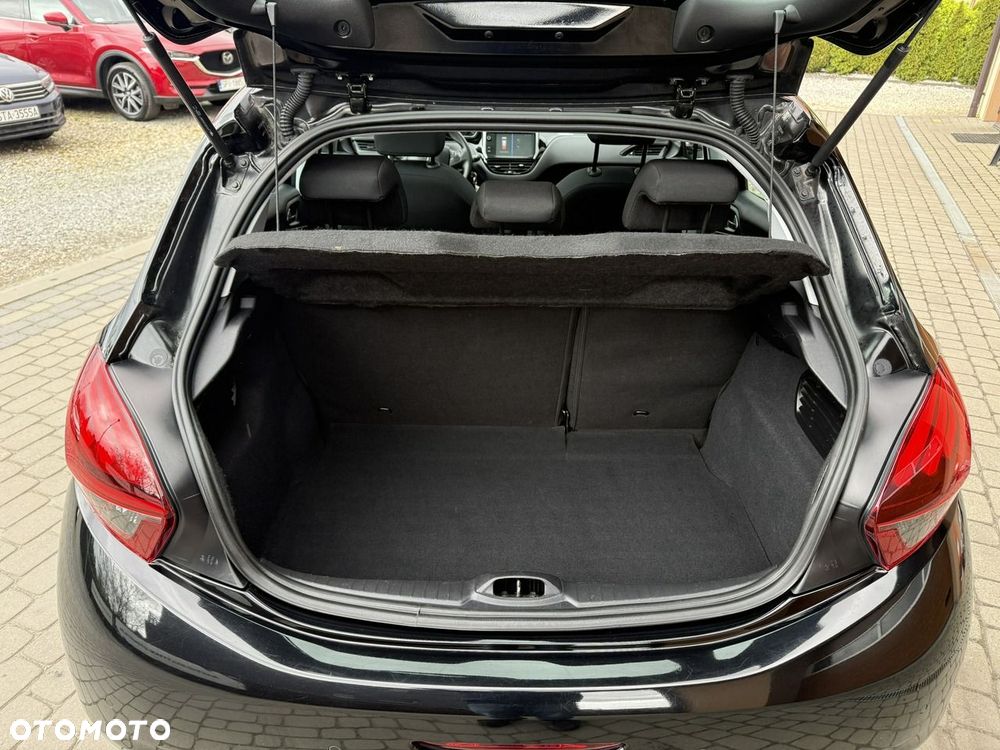 Peugeot 208 82 VTI Allure - 27