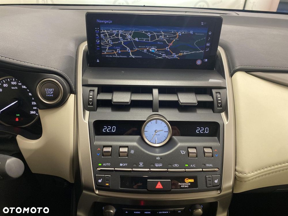 Lexus NX 300 F Impression AWD - 15