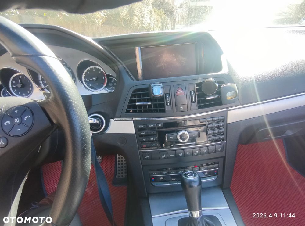 Mercedes-Benz Klasa E - 14