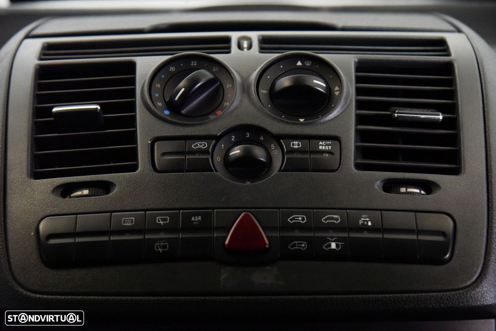 Mercedes-Benz Vito - 20