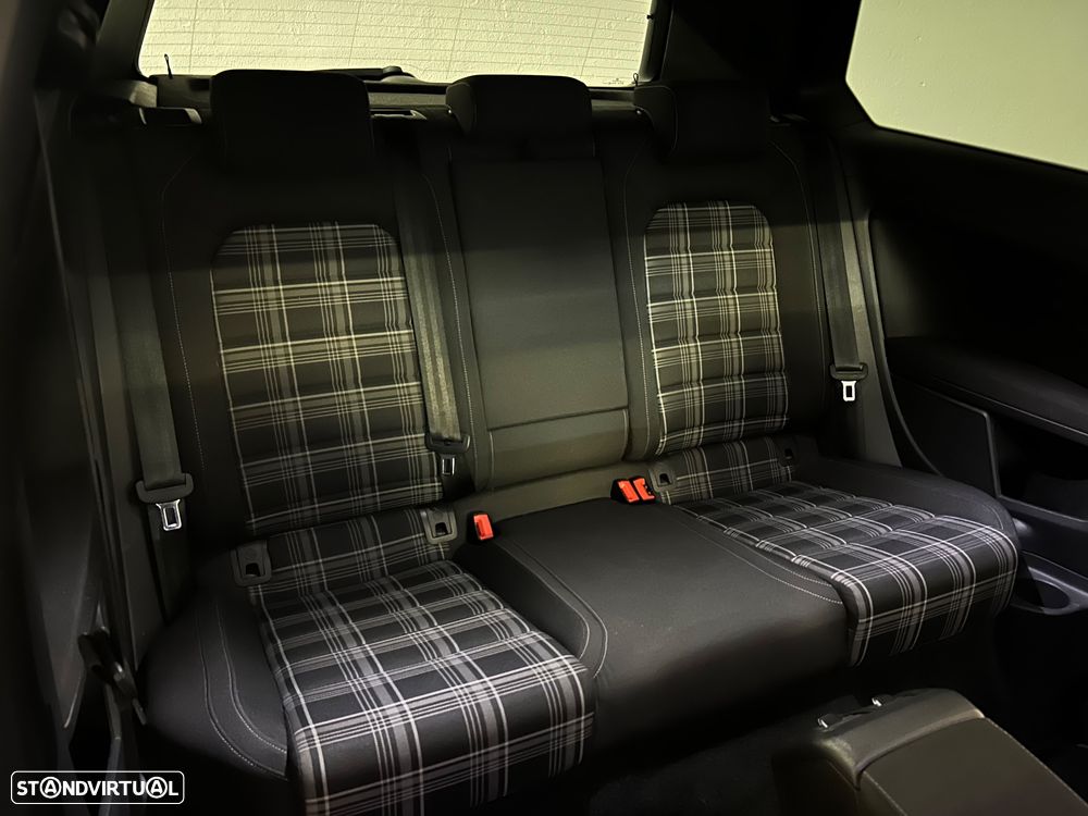 VW Golf GTD (BlueMotion ) DSG - 12