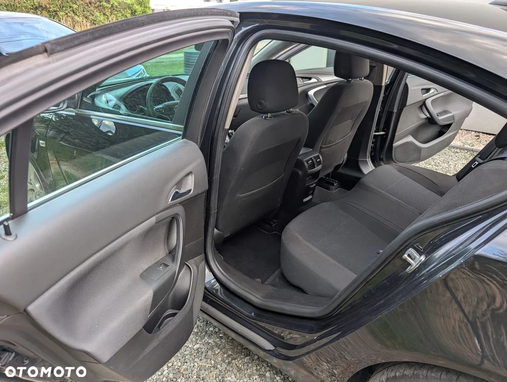 Opel Insignia 1.8 Active - 13