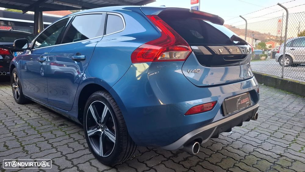 Volvo V40 2.0 D2 R-Design - 11