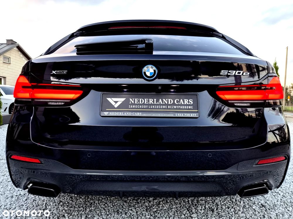 BMW Seria 5 530e xDrive M Sport sport - 40