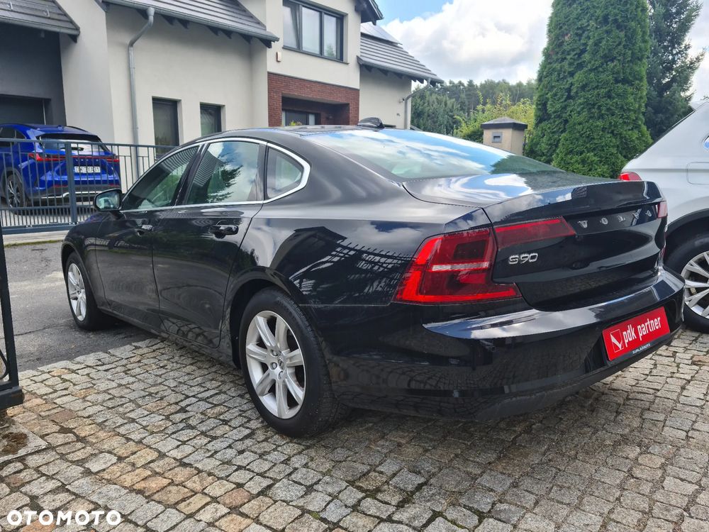 Volvo S90 D3 SCR Momentum - 17