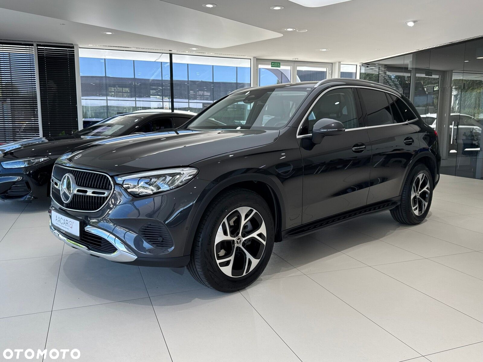 Mercedes-Benz GLC - 2