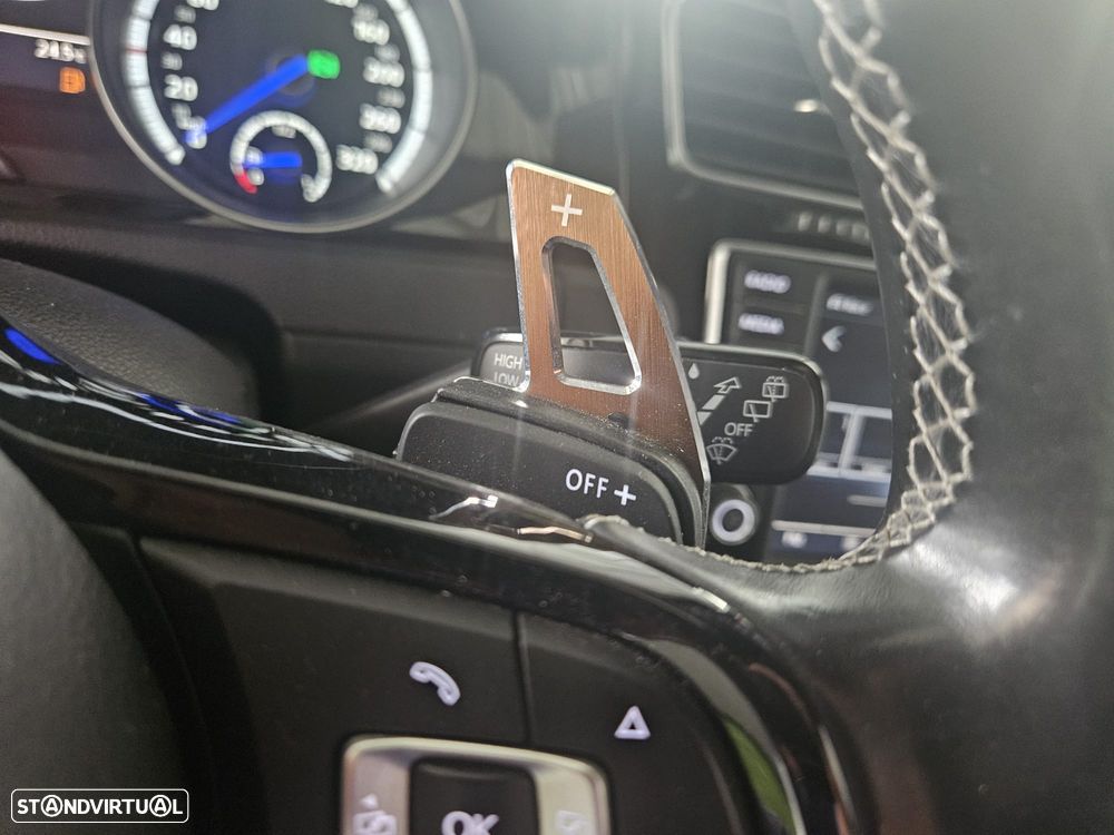 VW Golf R 2.0 TSI OPF 4Motion DSG - 16