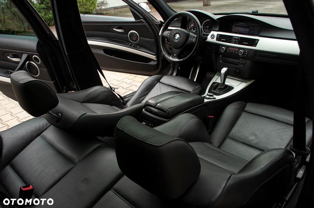 BMW Seria 3 325d DPF - 12