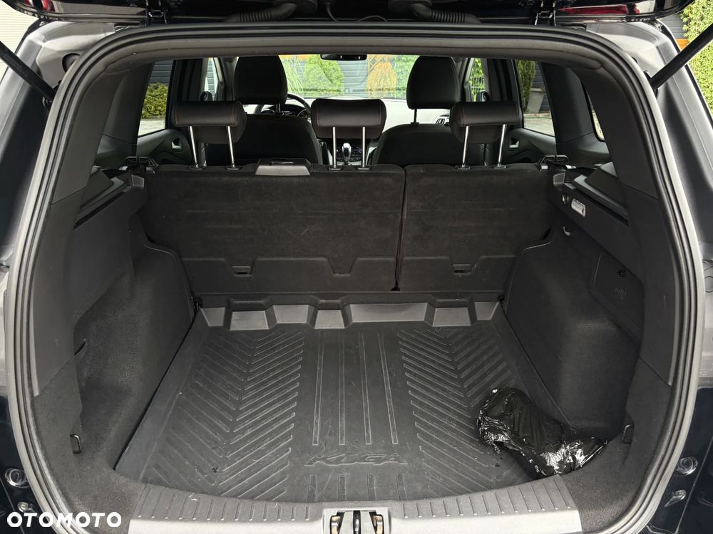 Ford Kuga 2.0 TDCi FWD ST-Line - 34
