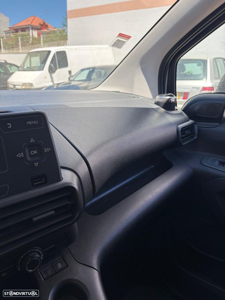 Citroën Berlingo - 12