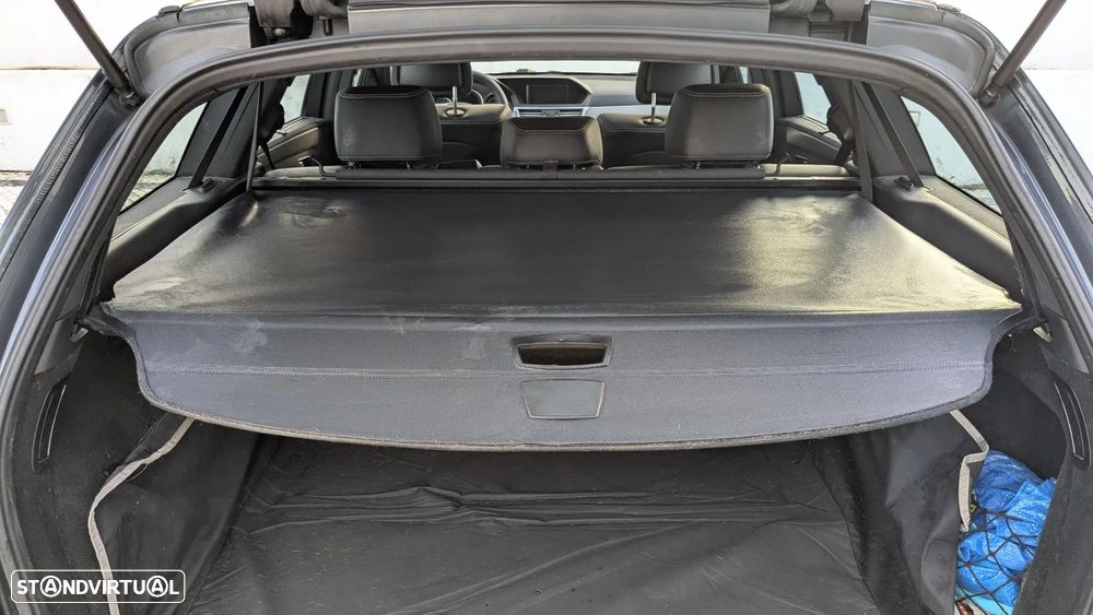 Mercedes-Benz E 250 CDi Avantgarde BlueEfficiency Auto. - 26