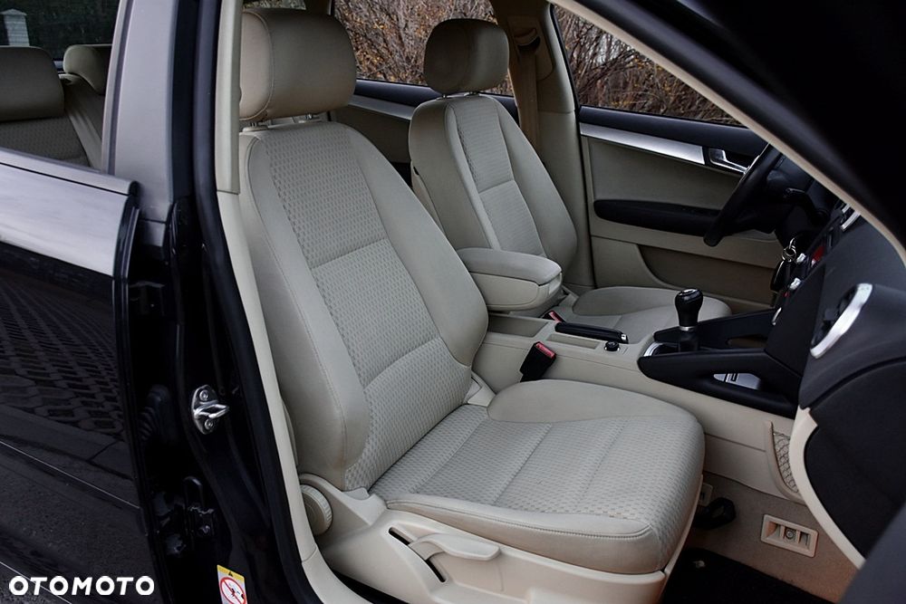 Audi A3 Sportback 1.6 Ambition - 26