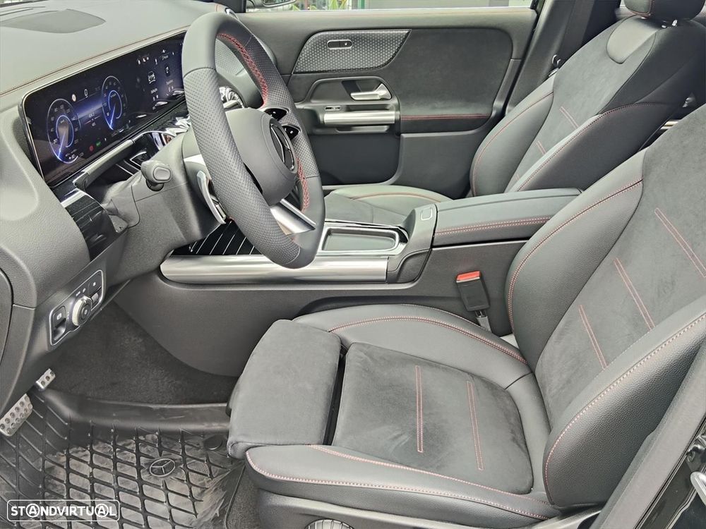 Mercedes-Benz EQA 250+ AMG Line - 11
