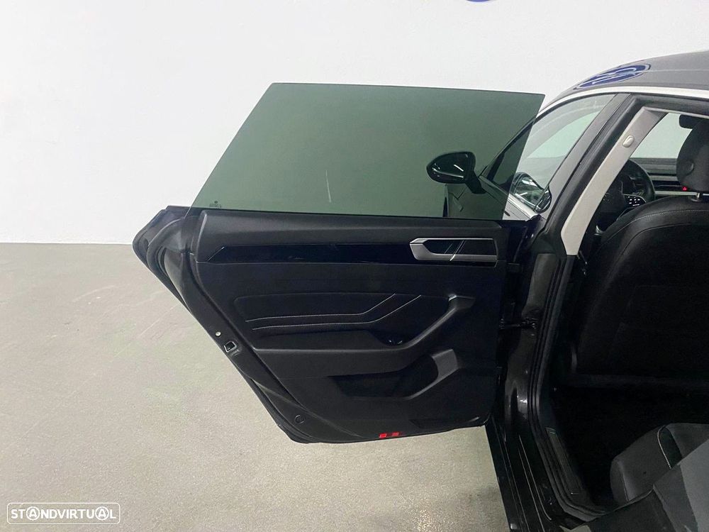 VW Arteon Shooting Brake 2.0 TDI Elegance DSG - 9