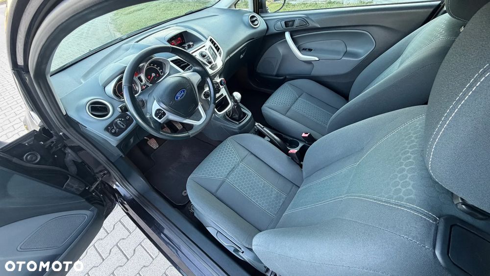 Ford Fiesta 1.25 Titanium - 5