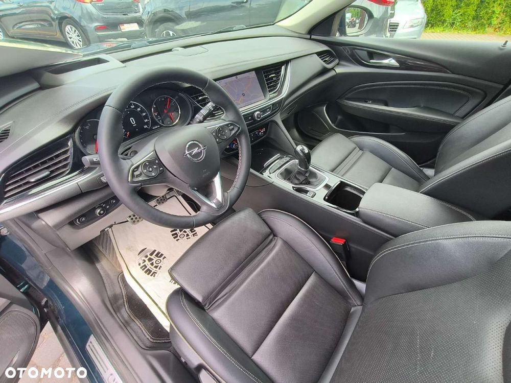 Opel Insignia - 7