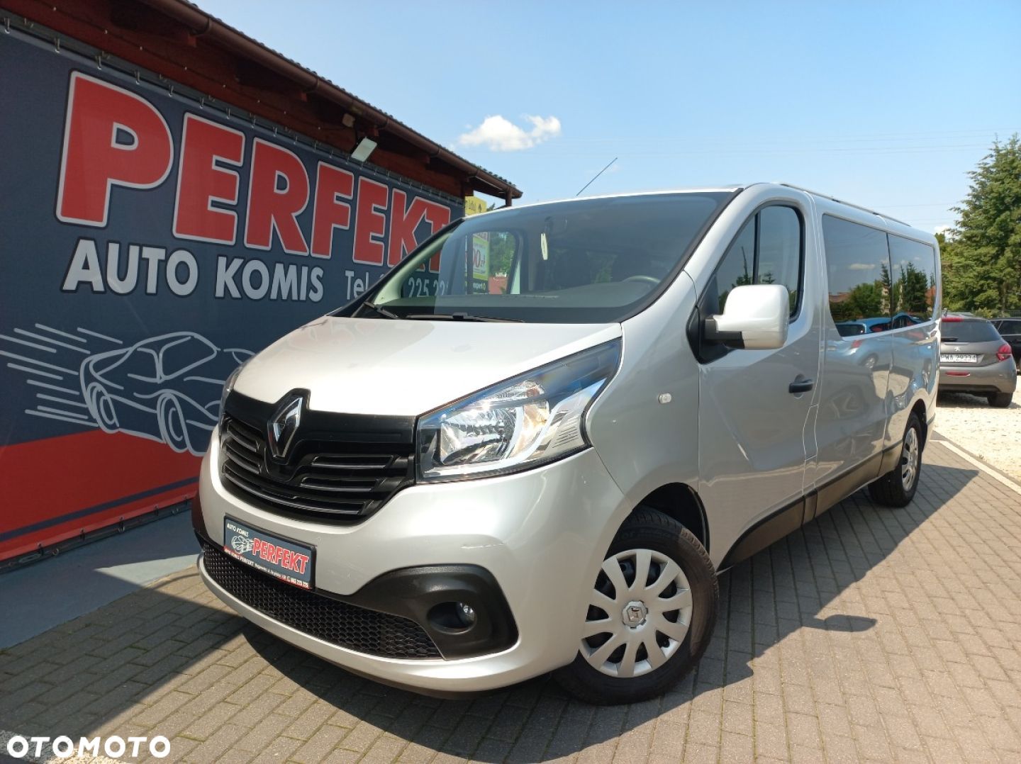 Renault Trafic - 1
