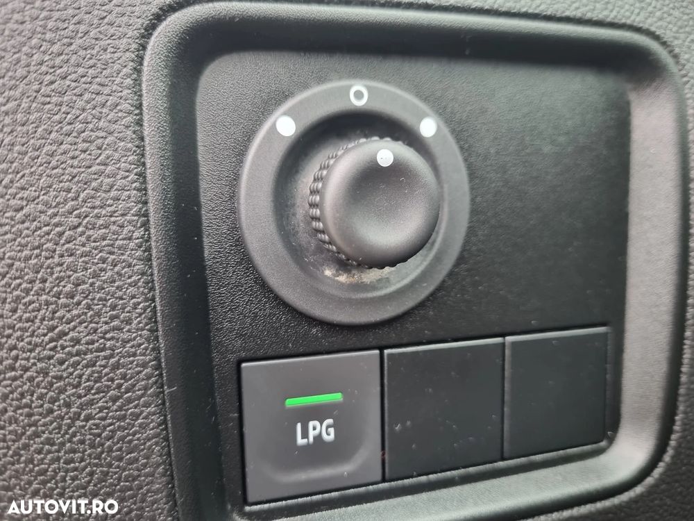 Dacia Duster TCe 100 2WD Comfort - 17