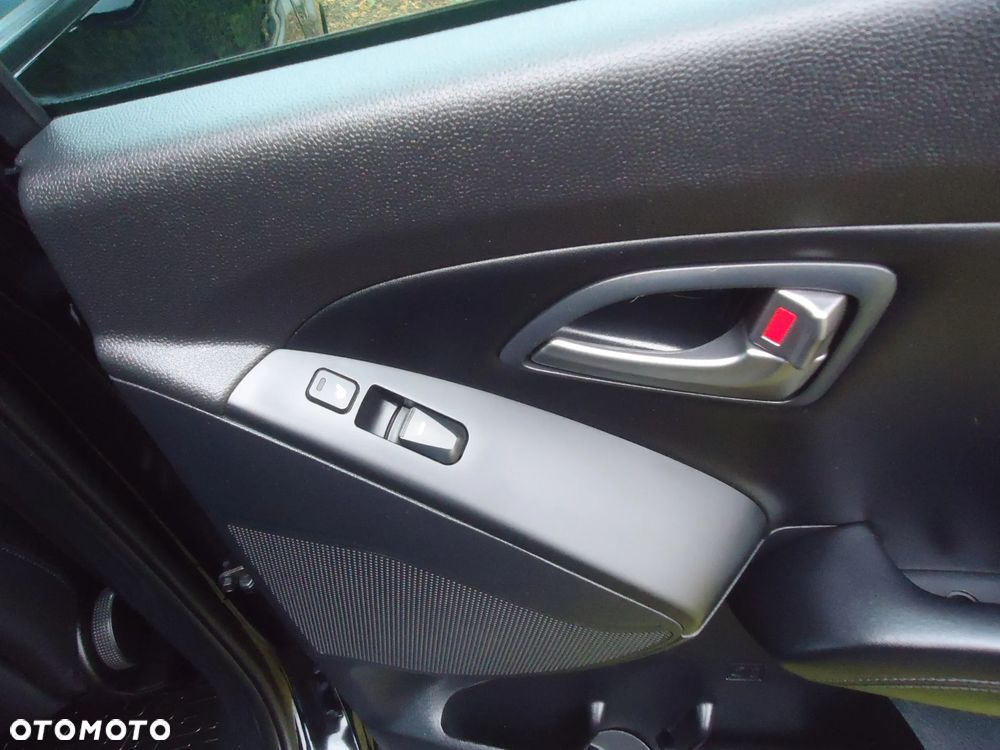 Hyundai ix35 2.0 GDI Premium 2WD - 30