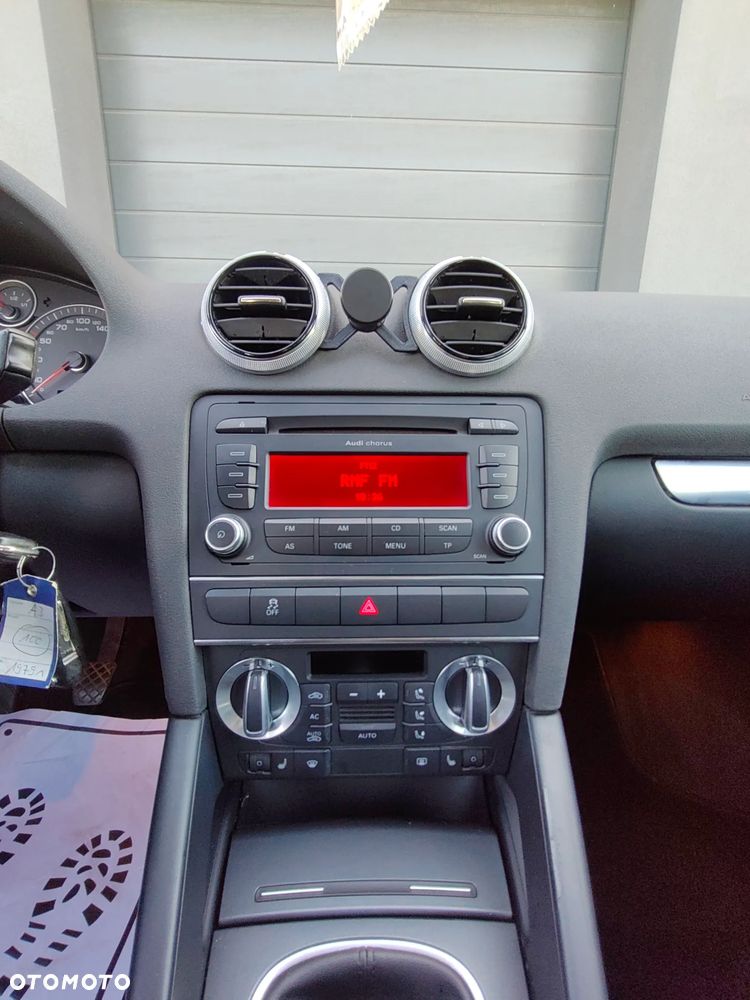 Audi A3 Sportback 1.6 Ambiente - 15