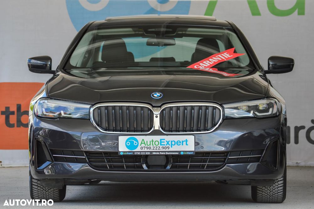 BMW Seria 5 520e Aut. Luxury Line - 10
