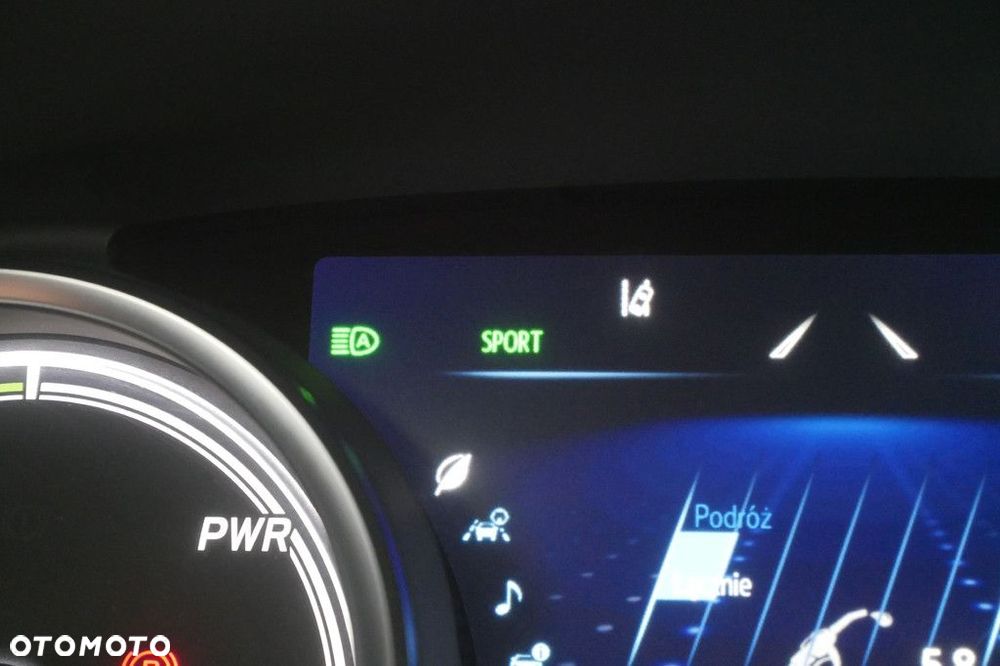 Toyota Camry 2.5 Hybrid Comfort CVT - 21