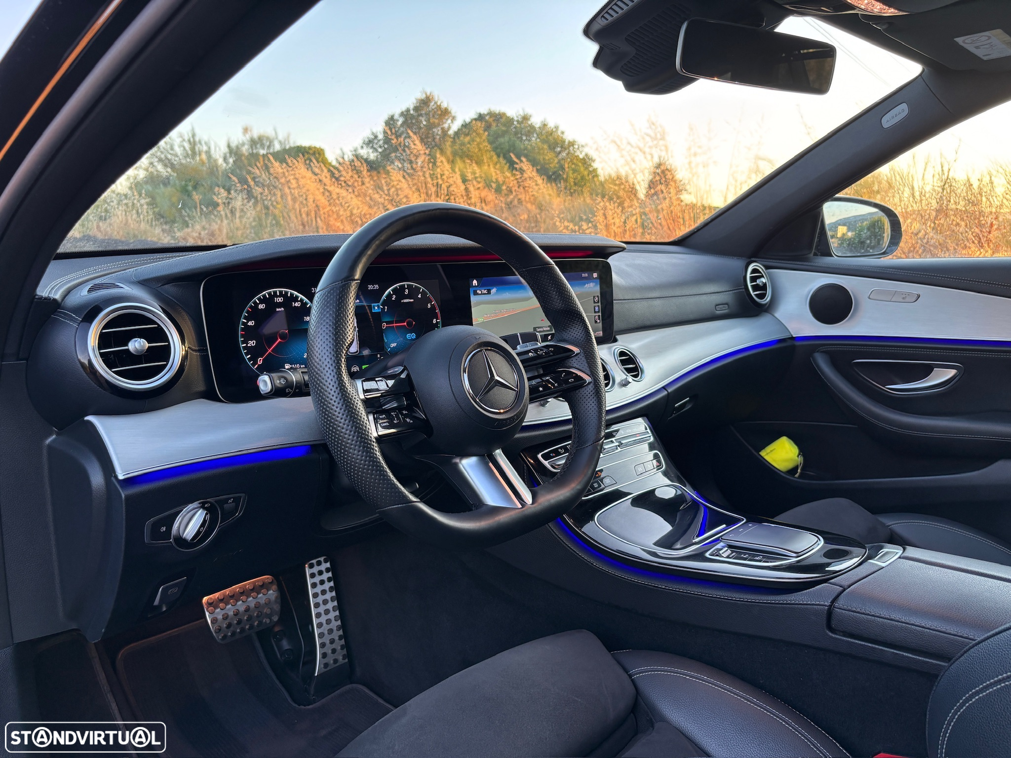 Mercedes-Benz E 300 de AMG Line - 16