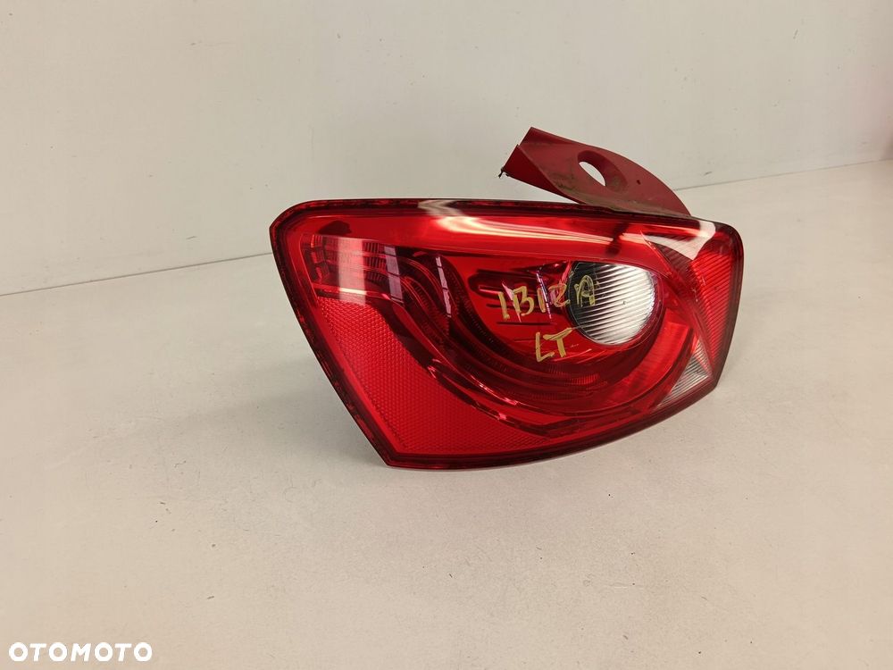 LAMPA LEWA TYLNA SEAT IBIZA IV LIFT 12-17 - 2