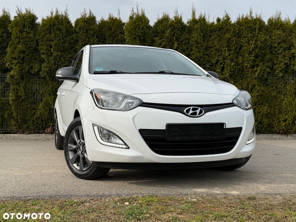 Hyundai i20 1.2 Fifa World Cup Edition - 26