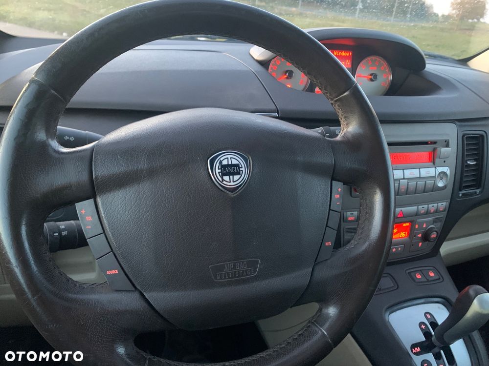 Lancia Musa 1.4 16v Automatik Gold - 29