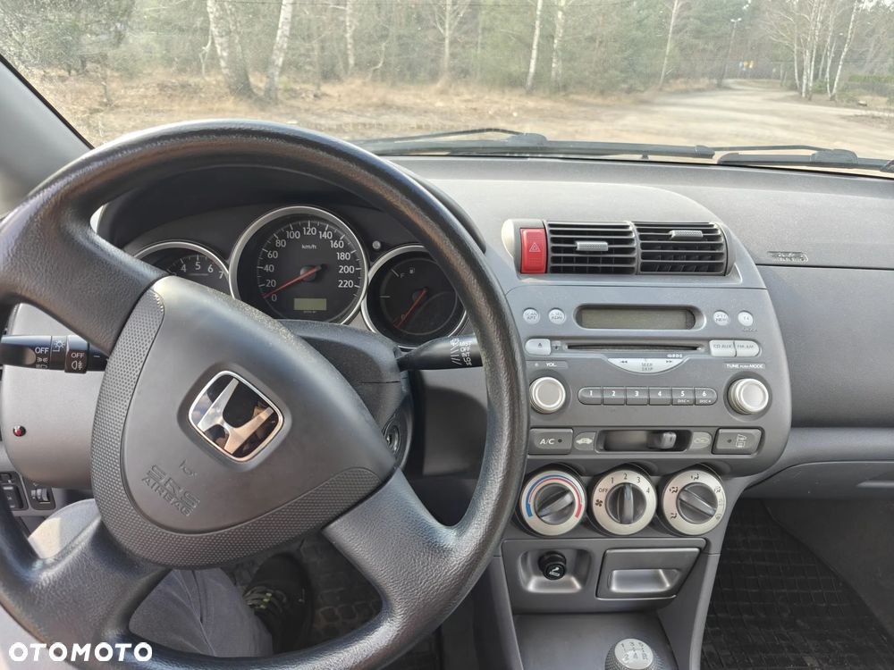 Honda City 1.4 Comfort - 10