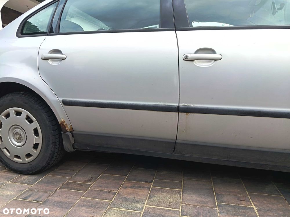 Volkswagen Passat - 6