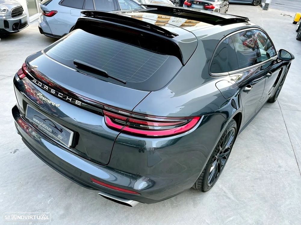 Porsche Panamera Sport Turismo 4 E-Hybrid Edition 10 Anos - 52